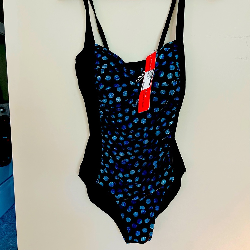 Bathing suit